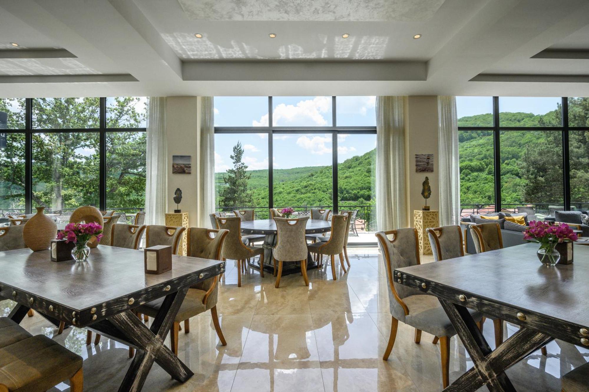 Aurora Resort, Цахкадзор Екстериор снимка