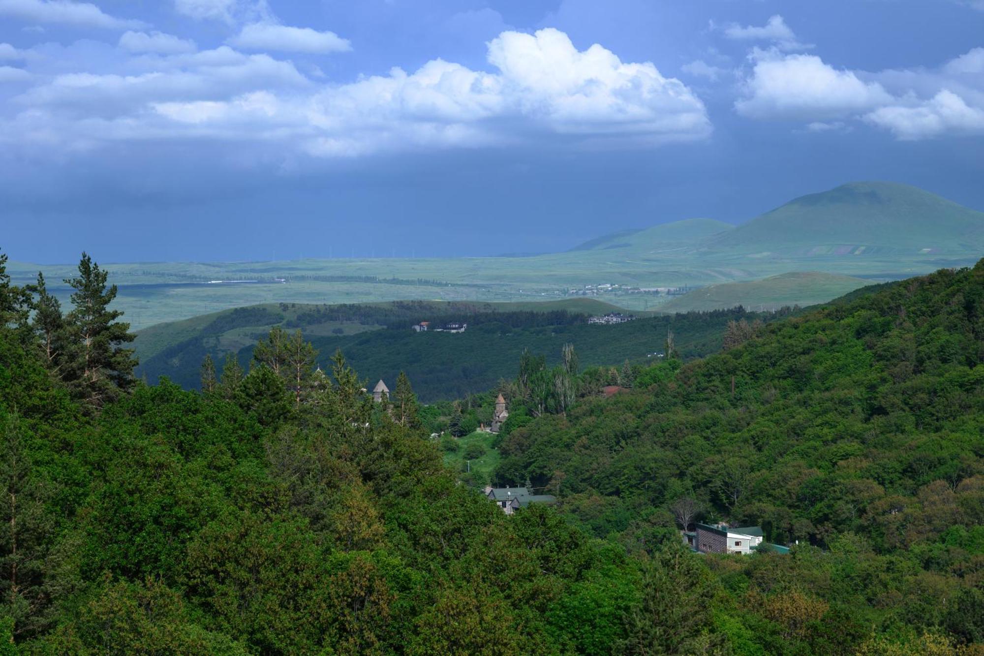 Aurora Resort, Цахкадзор Екстериор снимка