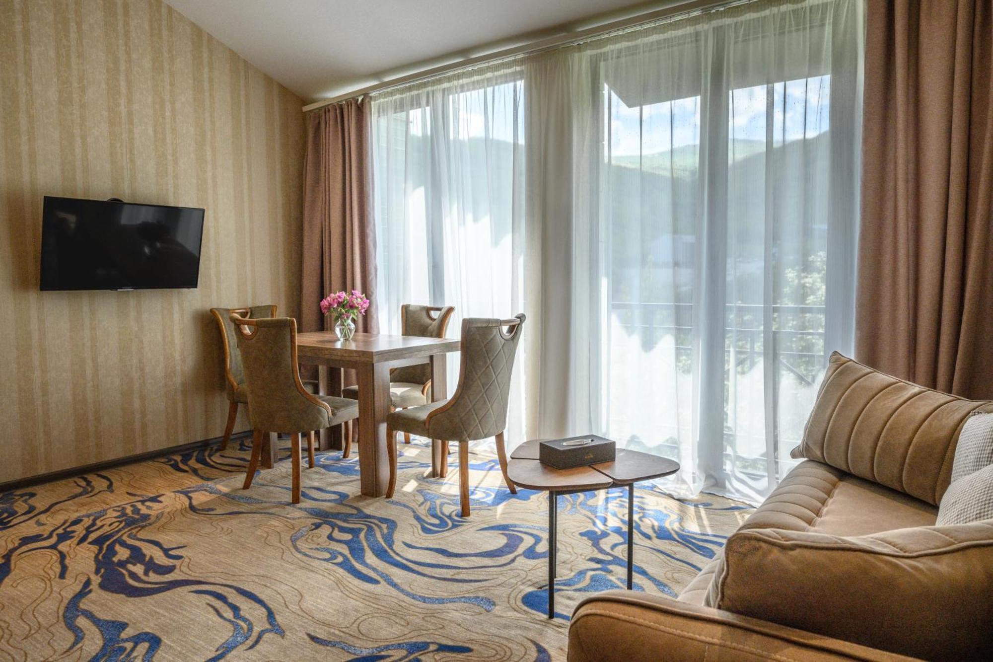 Aurora Resort, Цахкадзор Екстериор снимка